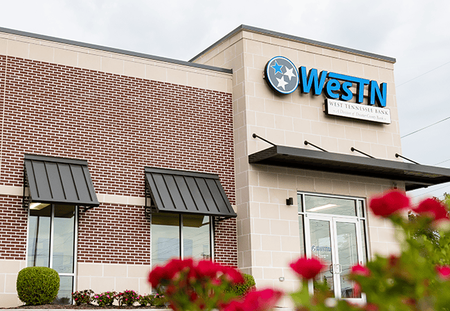 Ground view of the Brownsville branch in Brownsville